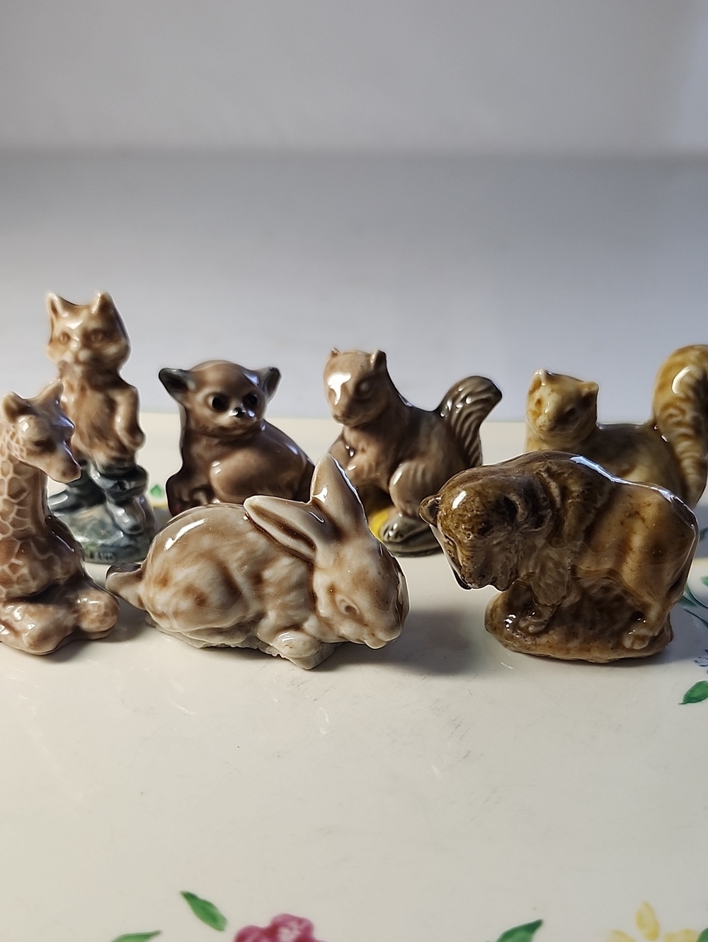 Vintage Wade England Figurine Set Of 7